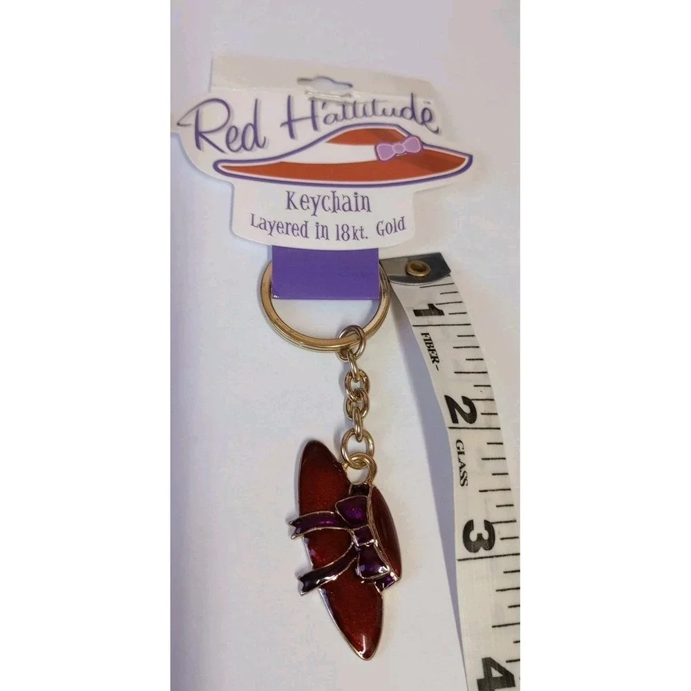 RED HATTITUDE Keychain Red Hat Society Layered in‎ 18 kt. Gold Hat & Bow NEW